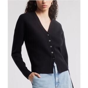 Nordstrom Wool & Cashmere Blend V-Neck Sweater - Small